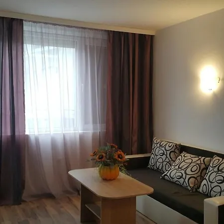 Апартамент В Комплексе С Бассейном Поморие Appartement *